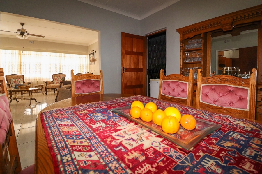 4 Bedroom Property for Sale in Flamwood North West